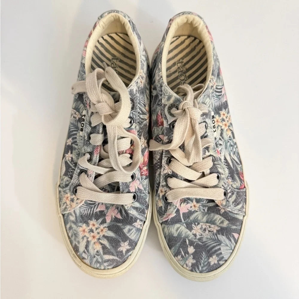 Taos Plim Soul tropical palm leaf floral canvas comfort orthotic sneaker 7.5